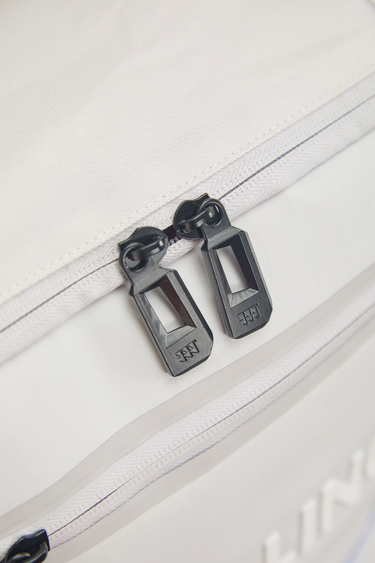 Alter/2 Backpack Taupe Imagen 7
