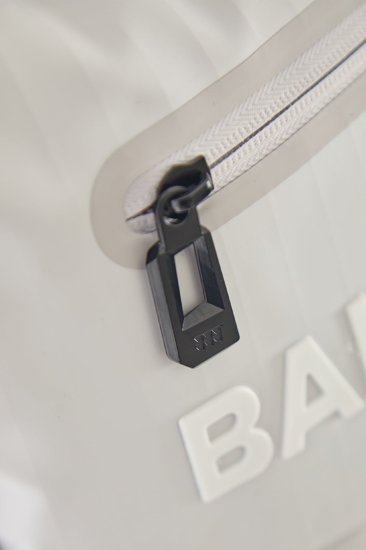 Alter/2 Medium Stickbag Taupe Imagen 8